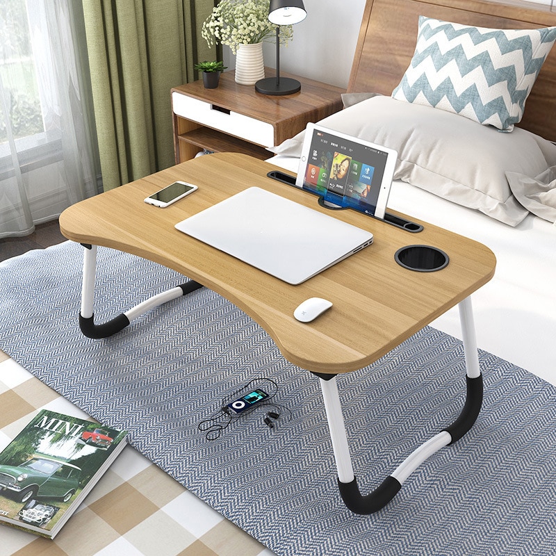 Polohovatelný stolek pod notebook Vám zpříjemní práci a ozdobí Váš domov.